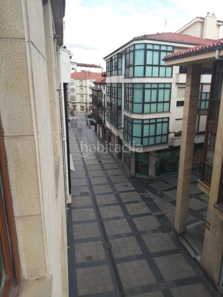 Foto 913b9d9a-fa3a-474f-b1b2-028c362cbfa9. Apartament amb calefacció a Centro Torrelavega