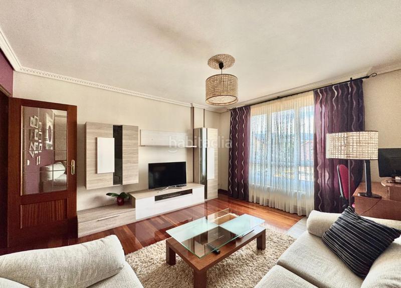 Foto ad52dada-5c4d-4e87-a491-cceeabb933fa. Duplex con riscaldamento parcheggio in Covadonga - Campuzano - Ciudad Vergel Torrelavega