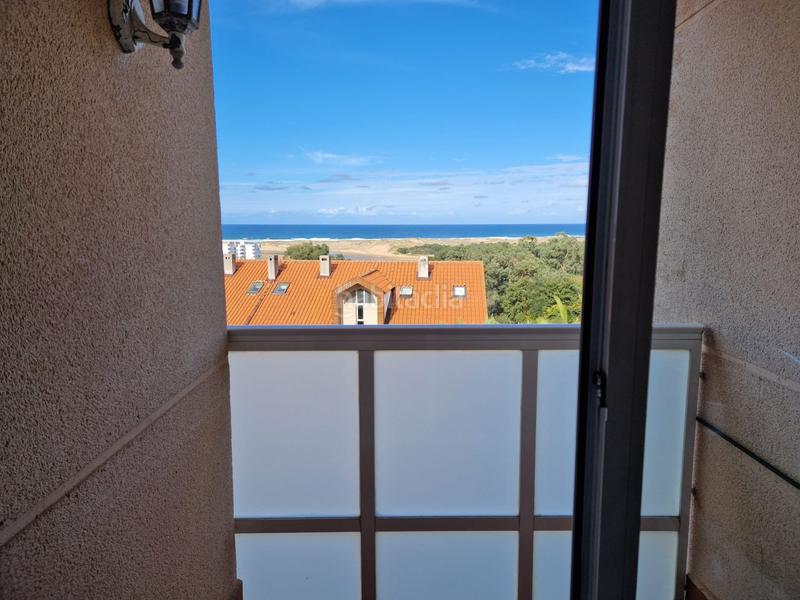 Foto b44dc96c-fb47-47ba-a018-f0157d17a394. Dúplex amb calefacció aparcament a Mogro Miengo