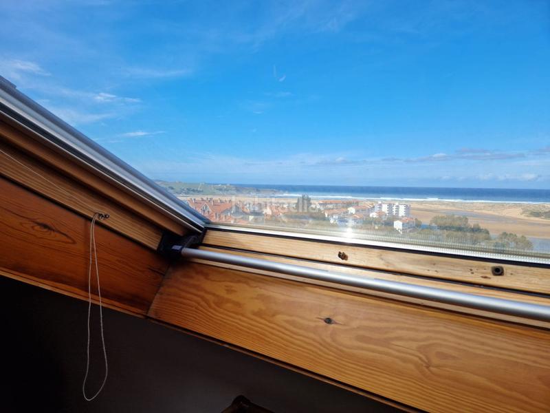 Foto e05431bf-3009-464c-ac9f-457f346a50f9. Dúplex amb calefacció aparcament a Mogro Miengo