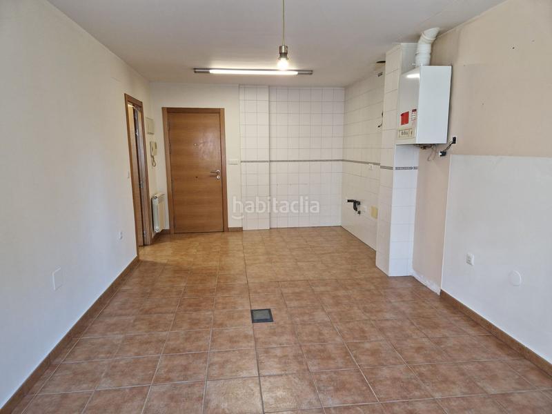 Foto 5576c597-9d17-4e94-9a12-b9107b65437e. Pis amb calefacció aparcament a El Parque - Zapatón Torrelavega