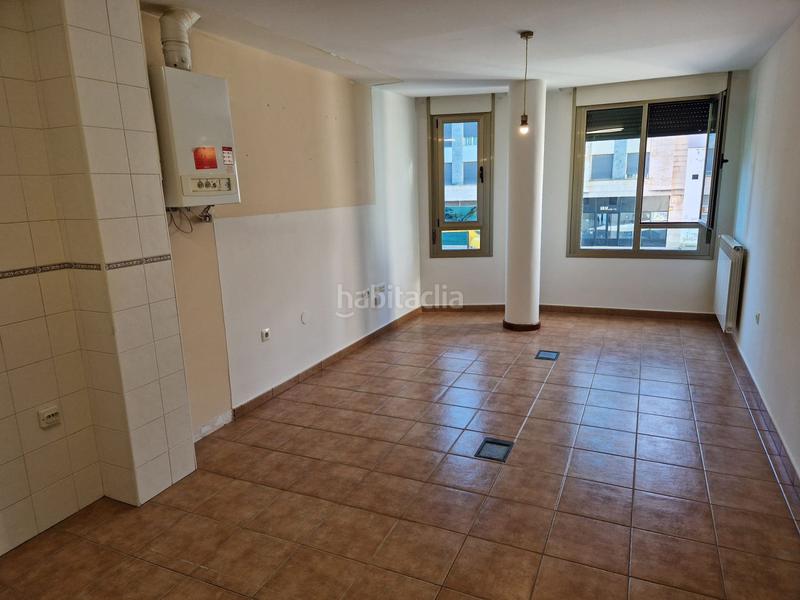 Foto edffc10d-31f8-4827-85cb-3cf6a8cdb7f4. Pis amb calefacció aparcament a El Parque - Zapatón Torrelavega