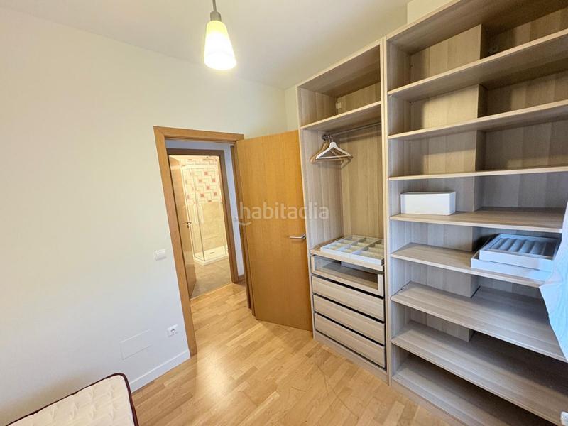 Foto 5a899cd0-31fa-4882-ab1a-622b8d21037c. Rent flat with heating in Centro Torrelavega
