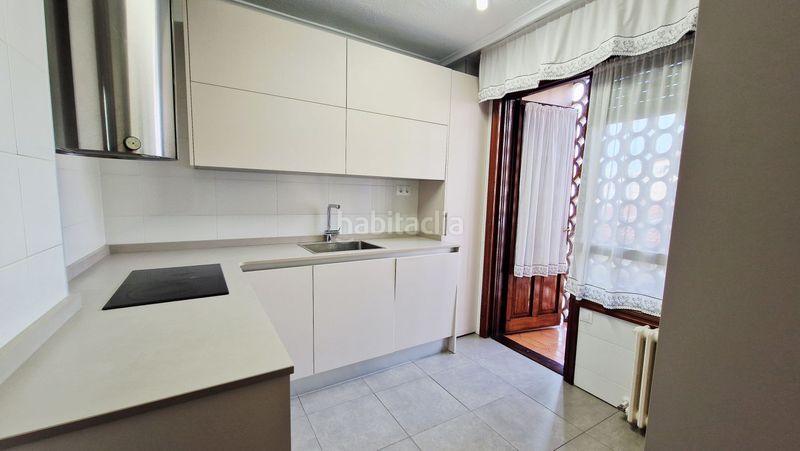 Foto 50765674-9c7b-47d7-8d70-8e5fe145b072. Pis amb calefacció a Centro Torrelavega