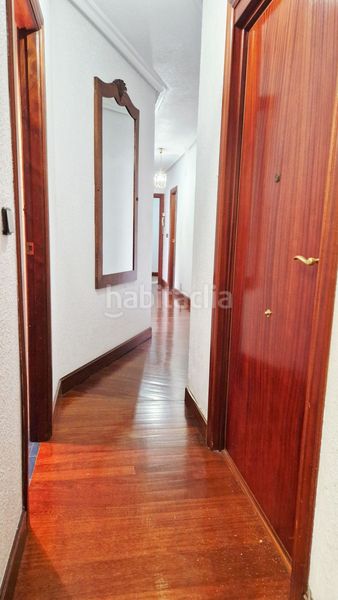 Foto c32dd0f0-9750-4e04-ab2b-14adc02994e1. Pis amb calefacció a Centro Torrelavega