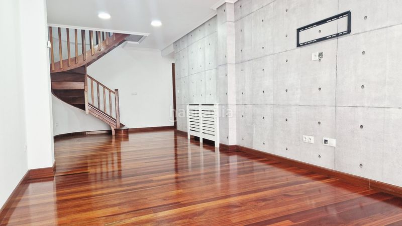 Foto 76e5d0b2-3c4b-4d90-b26e-26d1d191af5a. Dúplex amb calefacció a Centro Torrelavega