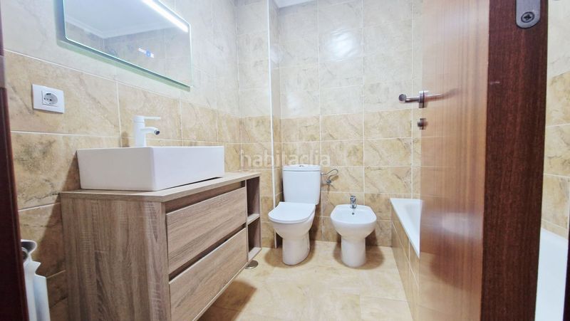 Foto 7dc96876-2d1f-4c27-a55d-31d37bdfda27. Dúplex amb calefacció a Centro Torrelavega