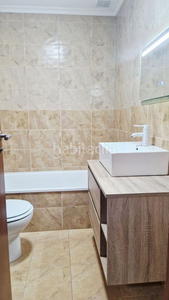 Foto 7fe04ed4-988e-43b8-95f6-578d7b7a01c0. Dúplex amb calefacció a Centro Torrelavega