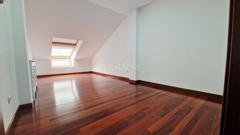 Foto 8975bf15-9897-4c6d-85fc-911dc1ab6aaa. Dúplex amb calefacció a Centro Torrelavega