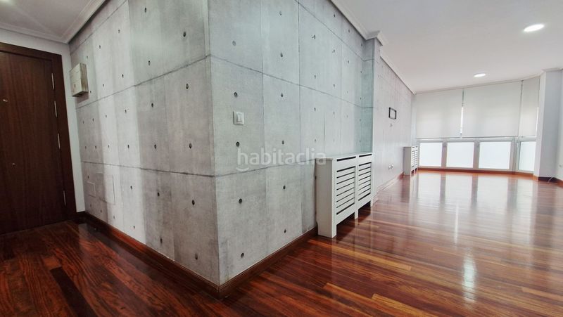 Foto cfae5592-a74e-4db9-99ed-d08f67845cce. Dúplex amb calefacció a Centro Torrelavega