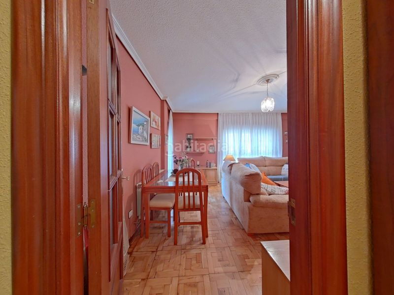 Foto 3c326d40-19bd-46f3-8377-00c99ab163e2. Pis amb calefacció a Inmobiliaria - Barreda Torrelavega