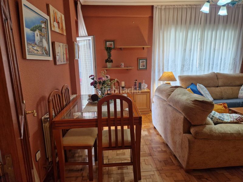 Foto 4bede20a-0e25-451b-968b-86d10ddd9f24. Pis amb calefacció a Inmobiliaria - Barreda Torrelavega