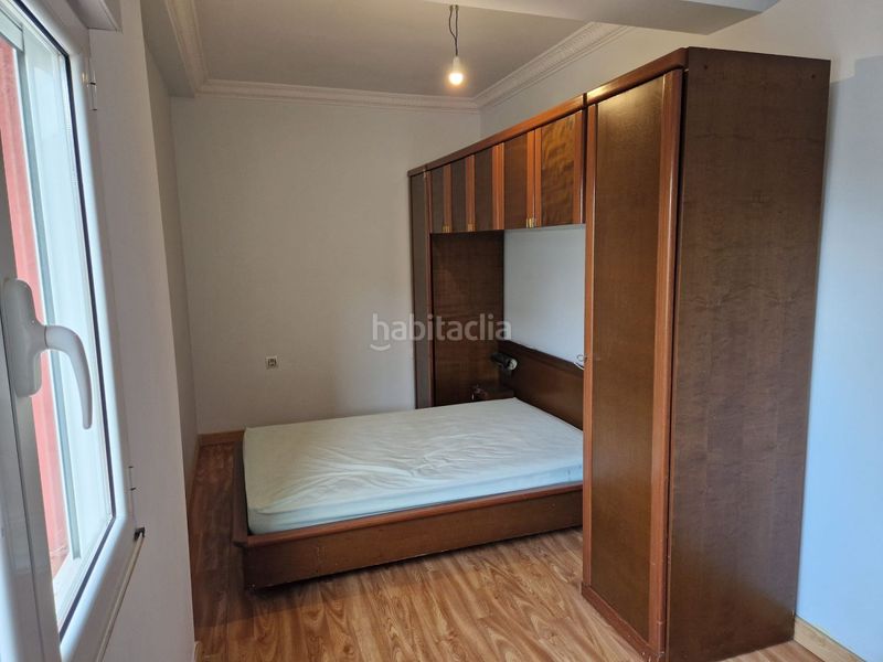 Foto 5aa3f95c-a0e9-4551-8292-e5e6d7d45be2. Pis a Centro Torrelavega