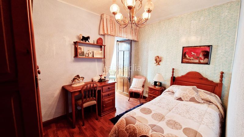 Foto ded079ce-7b1e-4087-8f73-b3b7084dd996. Casa amb aparcament a Renedo Piélagos