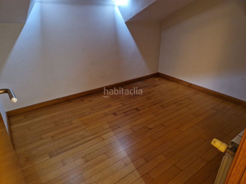 Foto 9e76ea6b-e800-43b2-9ac5-4c111b50061f. Duplex con riscaldamento parcheggio in El Parque - Zapatón Torrelavega