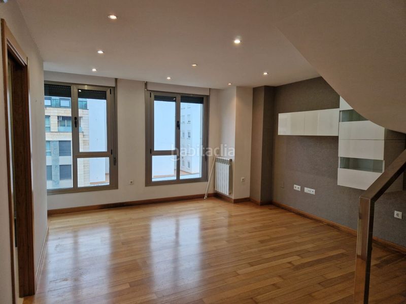 Foto f869d6e9-4e61-418c-8f70-b5ae8a3a6692. Duplex con riscaldamento parcheggio in El Parque - Zapatón Torrelavega