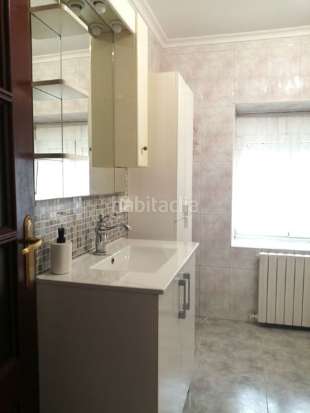 Foto 99ea5455-9c4c-4d98-b85f-c50c75d4848c. Casa amb calefacció aparcament a Arenas de Iguña