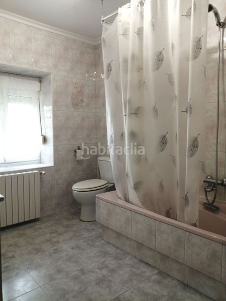 Foto e373b1bf-6ce1-416c-89f8-88dd0c68c1e8. Casa amb calefacció aparcament a Arenas de Iguña