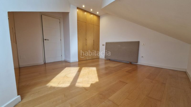 Foto b3d8c27a-1098-49dc-9ce8-2b83c903cb68. Affitto duplex con riscaldamento in Centro Torrelavega