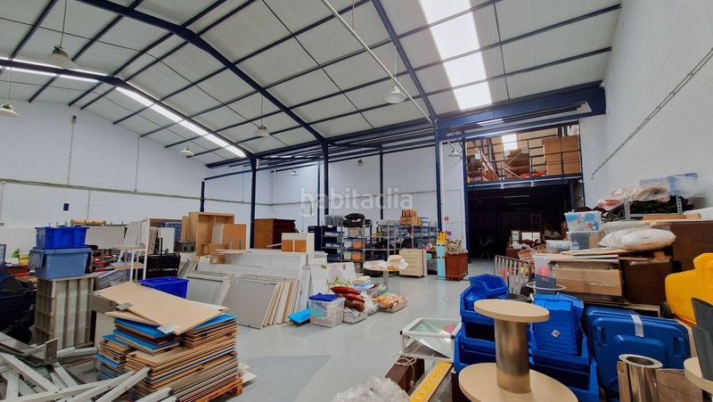 Foto bed4222e-31c5-4512-8fbf-9302e41b3ab4. Industrial building in el cerezo 14 in Cerezo - Aspla - Torres Torrelavega