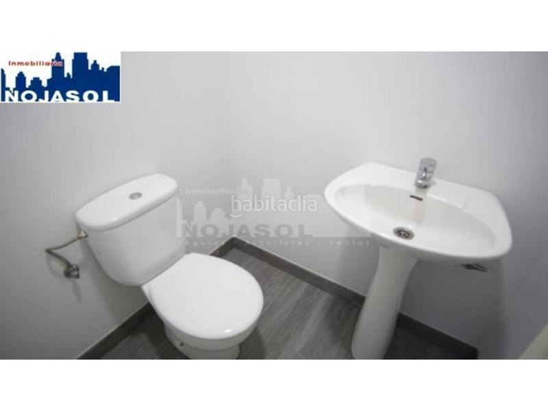 Foto 726ab277-1ce3-4043-bbdd-103279f322cb. Location local commercial dans Santoña