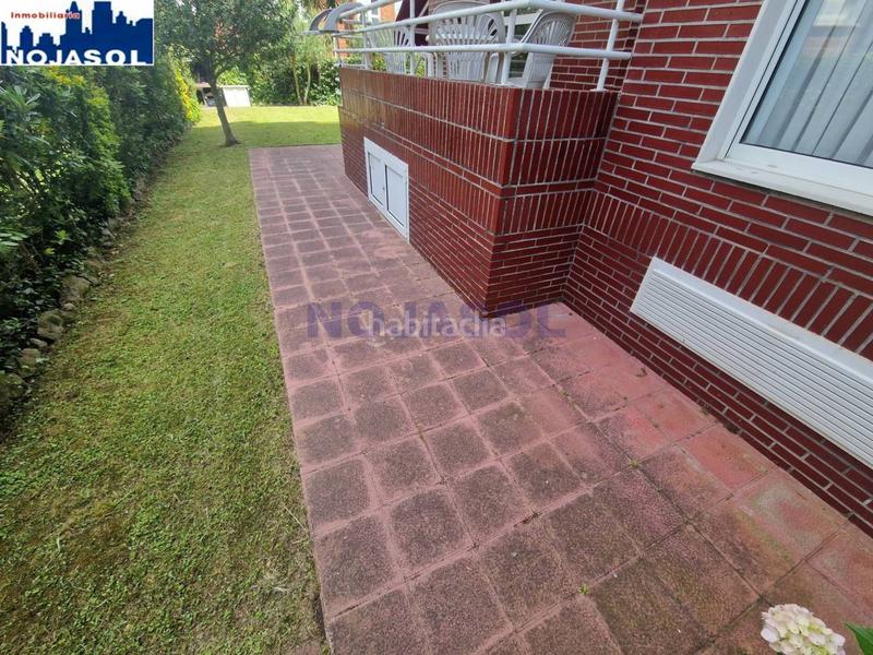 Foto 56cc6a26-514f-40b6-80bc-1be08fb25d8c. Rent apartment in paseo del brusco 3 in Helgueras Noja