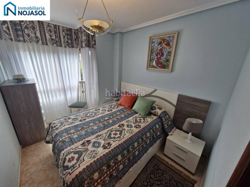 Foto 37a525a5-8c9c-4d7c-bd3f-a029974fe336. Piso ref.000128 bajo de 3 habitaciones con jardin de 150m2, terraza de 40 m2, garaje doble, ascensor y calafacción en Noja
