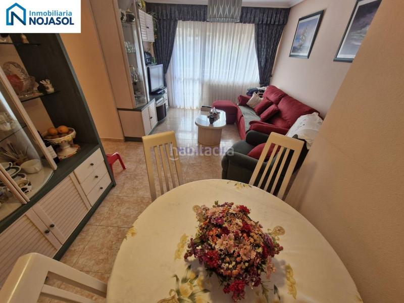 Foto 4d2f56a6-3567-49f8-b2a8-0dc4047c1ab6. Piso ref.000128 bajo de 3 habitaciones con jardin de 150m2, terraza de 40 m2, garaje doble, ascensor y calafacción en Noja