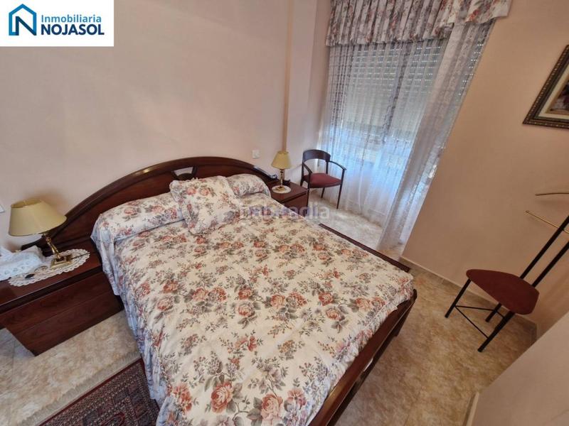 Foto 4d7117c6-6dbf-40db-a412-714c95200381. Piso ref.000128 bajo de 3 habitaciones con jardin de 150m2, terraza de 40 m2, garaje doble, ascensor y calafacción en Noja