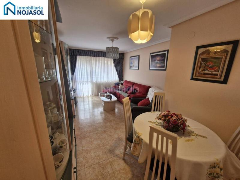 Foto 99e38b7d-e9a1-4953-8bf0-4e56065a5de6. Piso ref.000128 bajo de 3 habitaciones con jardin de 150m2, terraza de 40 m2, garaje doble, ascensor y calafacción en Noja