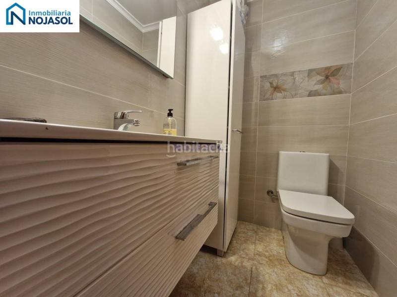 Foto a6d225fe-872d-4a96-99b5-85457287235f. Piso ref.000128 bajo de 3 habitaciones con jardin de 150m2, terraza de 40 m2, garaje doble, ascensor y calafacción en Noja