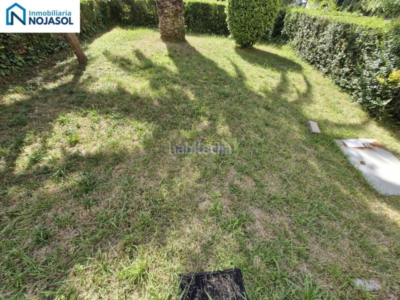 Foto b69e9eb1-e6bf-4c6f-9126-ef8ed8cbdddb. Piso ref.000128 bajo de 3 habitaciones con jardin de 150m2, terraza de 40 m2, garaje doble, ascensor y calafacción en Noja