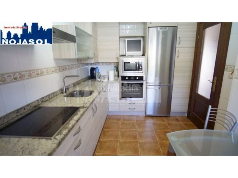 Foto 88e5d130-14d6-46f2-bfa1-259b5cdeb00f. Casa aparellada amb calefacció aparcament piscina a Bareyo
