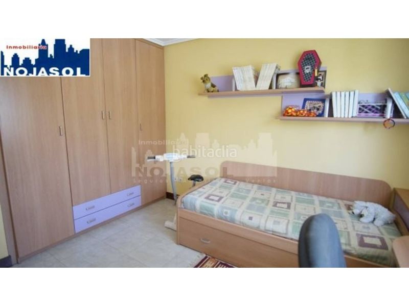 Foto c6987d3b-d28e-4018-8f7d-8385d666fb7f. Casa aparellada amb calefacció aparcament piscina a Bareyo