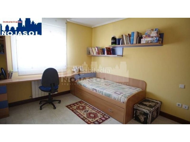 Foto f05aaf3a-441b-45a6-b5e8-bc48836d273a. Casa aparellada amb calefacció aparcament piscina a Bareyo