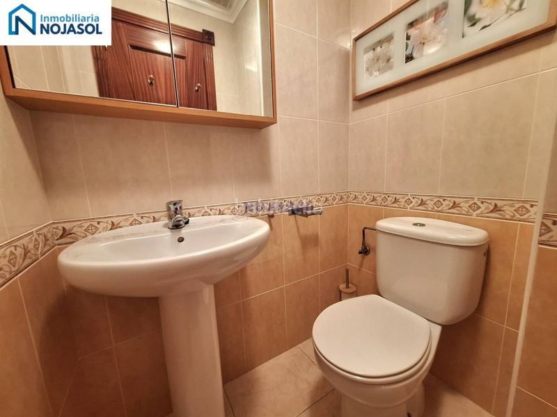 Foto 74b2624e-23d1-44a6-ae86-230dd93c3dff. Lloguer apartament a avenida Ris 32 a Ris Noja