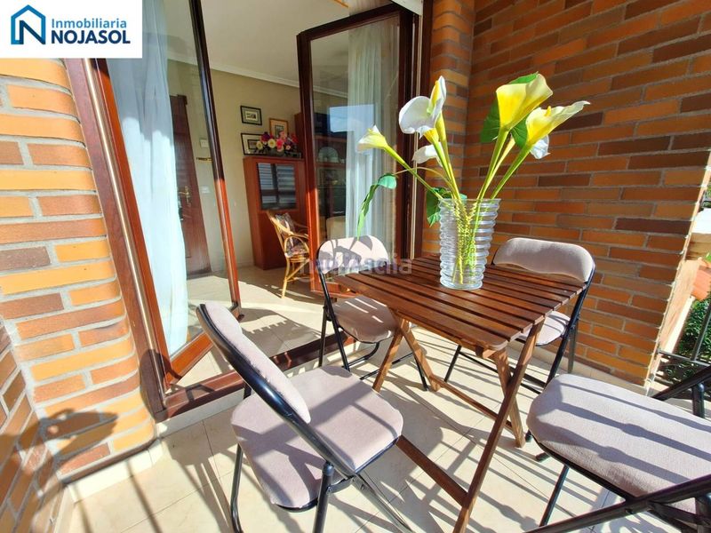 Foto ab942d3d-5f12-4868-ba6f-39ae8f3f3ebd. Lloguer apartament a avenida Ris 32 a Ris Noja