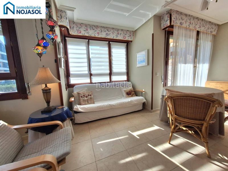 Foto bae17946-9e83-4972-96bd-04ebbac680d5. Lloguer apartament a avenida Ris 32 a Ris Noja