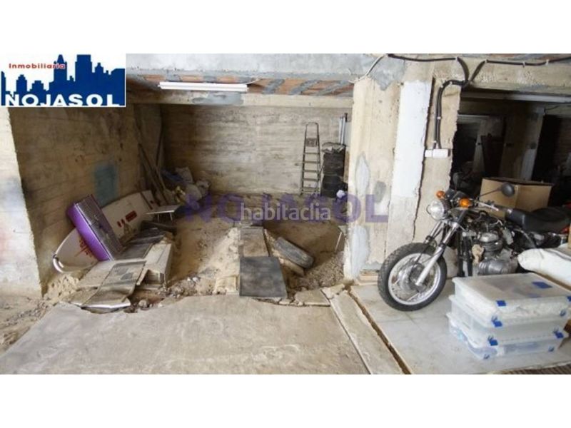 Foto f7a52fbd-1c04-4aca-a5d0-4921707b4711. Local comercial a Ris Noja
