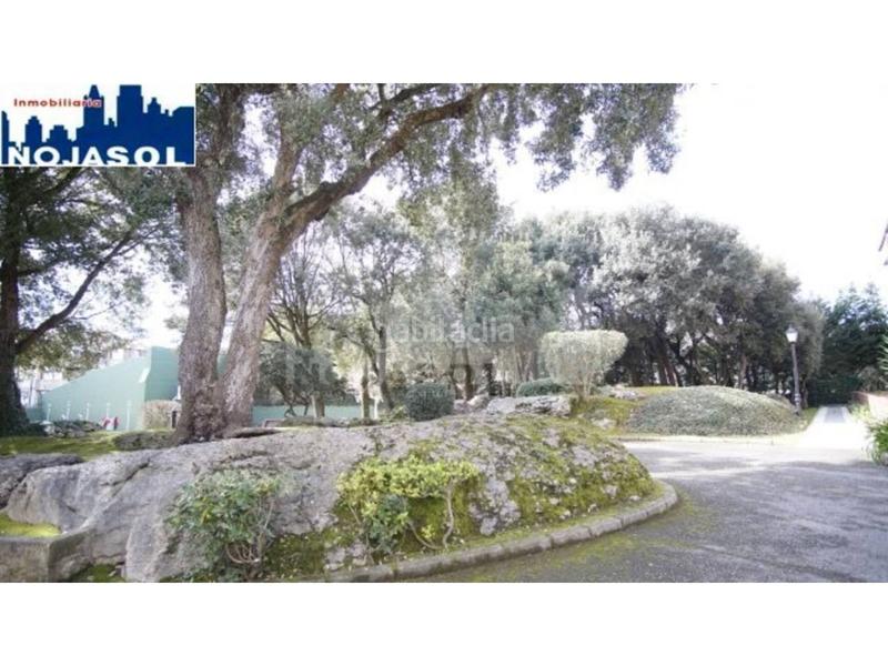 Foto d665118a-1d3a-47f9-8648-38fe9f2cf70a. Miete dachwohnung in el bosque 5 in Pedroso Noja