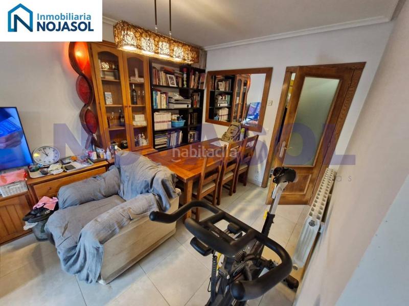 Foto 4691bf87-f248-4764-9a95-699d691651cf. Apartamento ref 000523 precioso bajo con terraza en urbanización con piscina en Meruelo