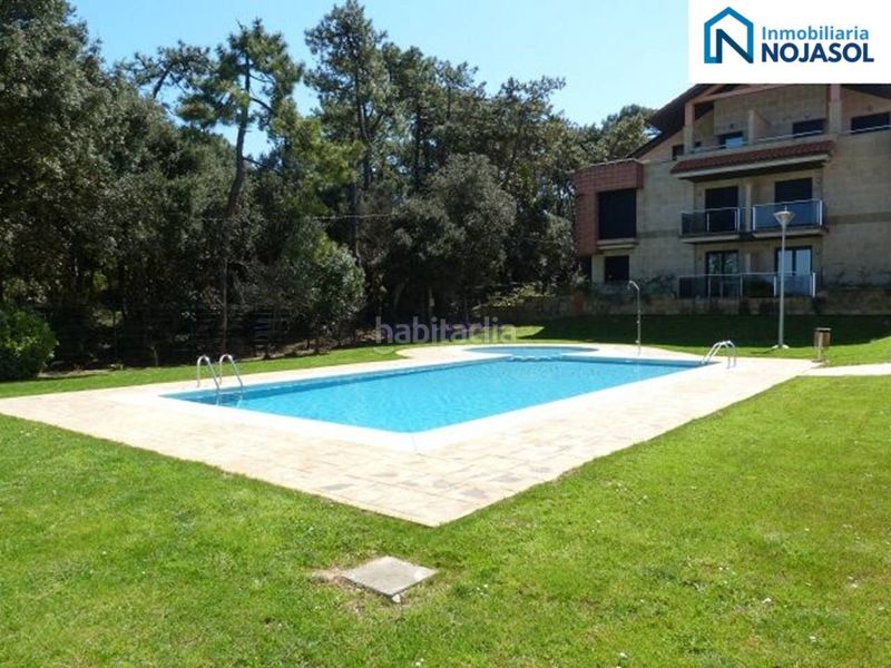 Foto 27a7648b-eadb-4398-b25c-3ad7d3e9eff1. Alquiler apartamento en avenida la sierra 6 ref. 002334 exclusivo bajo con jardin en alquiler en una de la mejores zonas en Noja