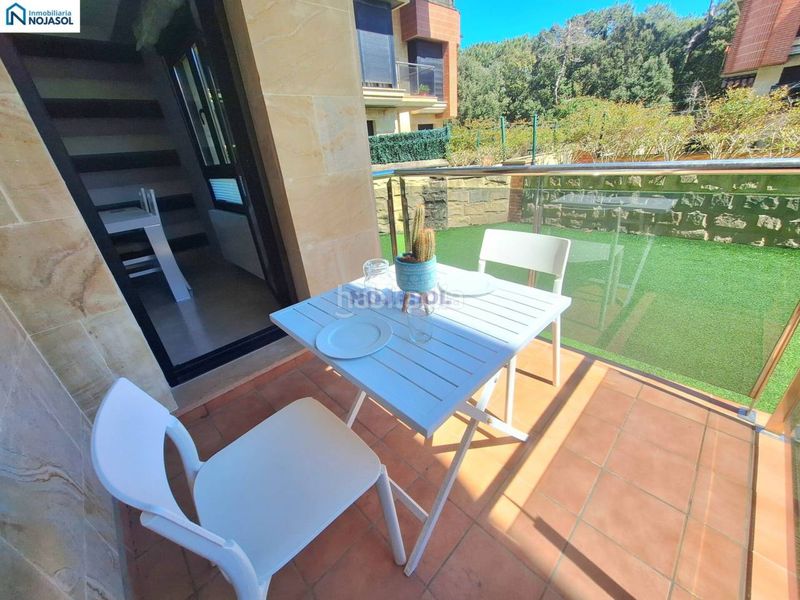 Foto 2c150620-7a57-4f14-bf63-dc64e7edf4a3. Alquiler apartamento en avenida la sierra 6 ref. 002334 exclusivo bajo con jardin en alquiler en una de la mejores zonas en Noja