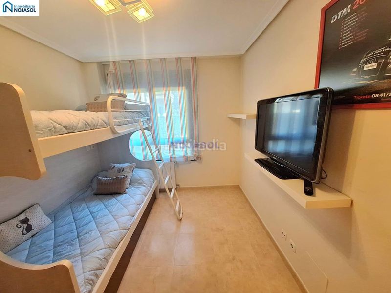 Foto 4a567bb6-705a-4063-8438-2425e0da24d7. Alquiler apartamento en avenida la sierra 6 ref. 002334 exclusivo bajo con jardin en alquiler en una de la mejores zonas en Noja