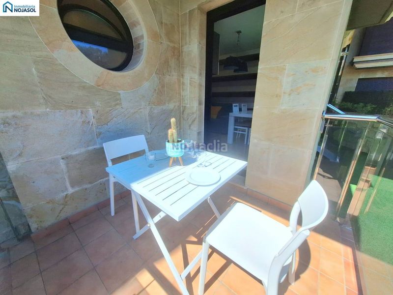 Foto 5971e934-ac10-4e7c-90c5-f9cf8c9f0c52. Alquiler apartamento en avenida la sierra 6 ref. 002334 exclusivo bajo con jardin en alquiler en una de la mejores zonas en Noja