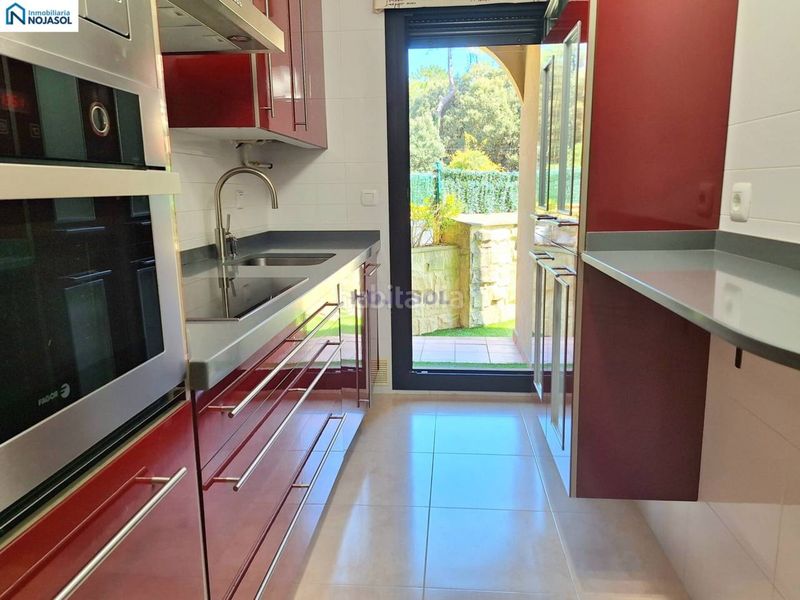 Foto fc8b77af-fd3f-45b0-88ea-f0f11b0edfdd. Alquiler apartamento en avenida la sierra 6 ref. 002334 exclusivo bajo con jardin en alquiler en una de la mejores zonas en Noja