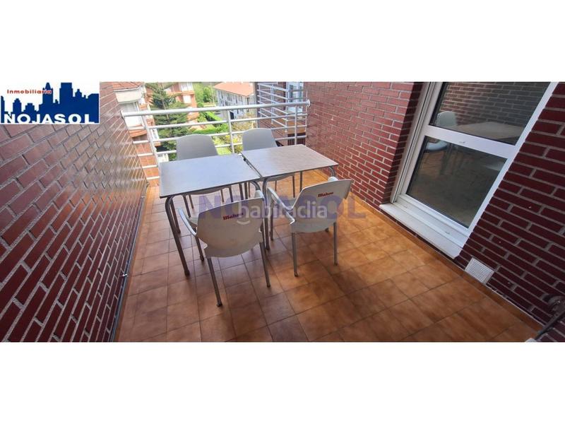 Foto 8717aa0f-db5d-4c5b-96a7-2872a82a891e. Rent apartment in paseo el brusco 3 in Helgueras Noja