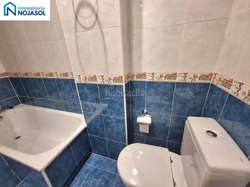 Foto 359e5a90-3144-4d3a-b3d3-4a4311ede343. Rent apartment with heating parking in Tregadín Noja