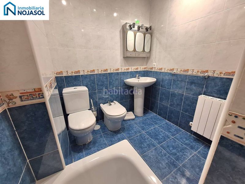 Foto 5609277d-19a0-4f56-af80-00aa547aed5e. Rent apartment with heating parking in Tregadín Noja