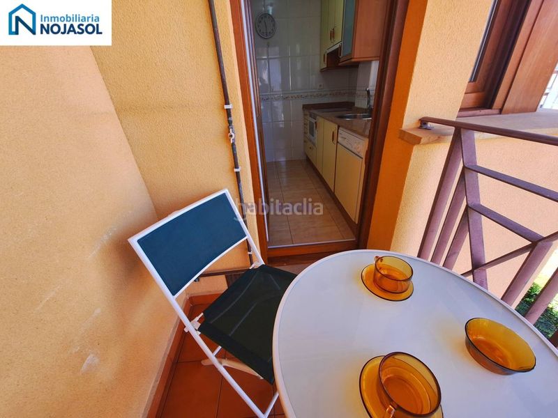 Foto 5ffe6cf4-0b1b-4ade-bc6f-1065fa15b898. Rent apartment with heating parking in Tregadín Noja